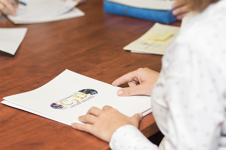 Documentos con el logo de CyD Asesores - Asesoría en Coín